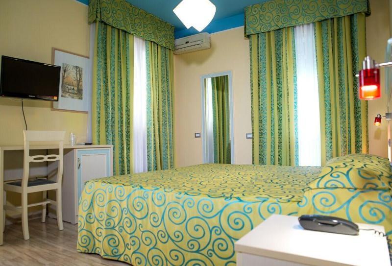 Hotel Villa Aurora Λατίνα Εξωτερικό φωτογραφία