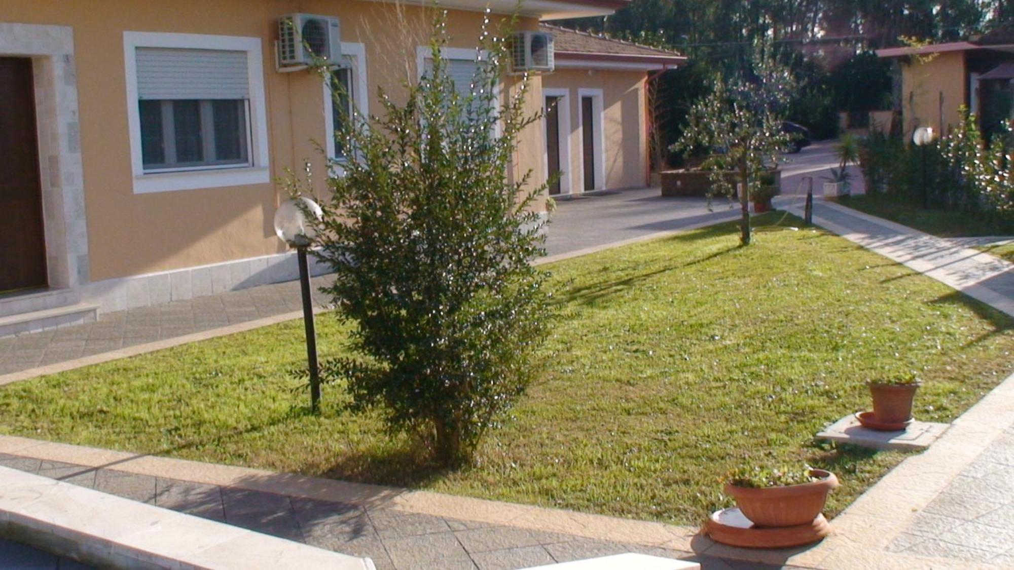Hotel Villa Aurora Λατίνα Εξωτερικό φωτογραφία