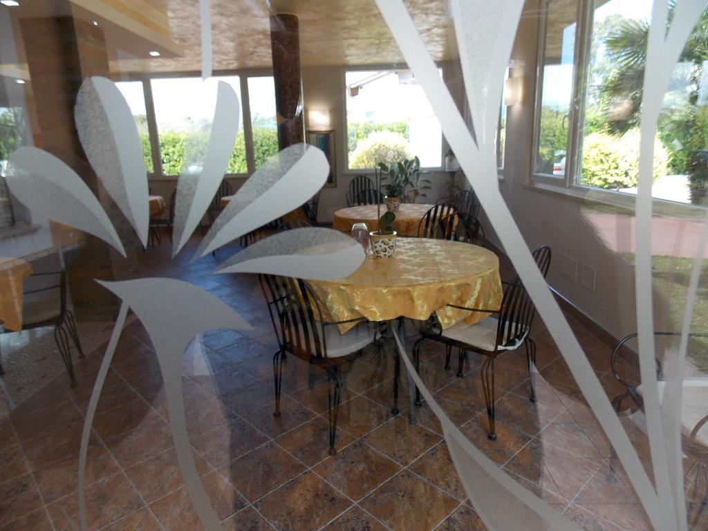 Hotel Villa Aurora Λατίνα Εξωτερικό φωτογραφία